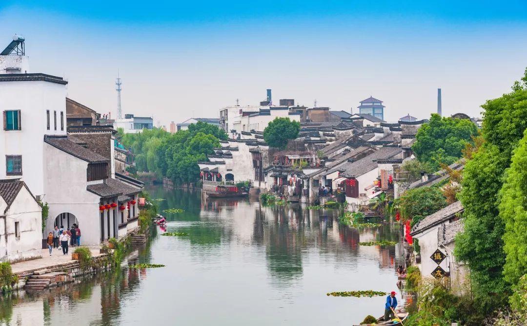 机油更换时间已到，里程数没到，可以不保养发动机吗？